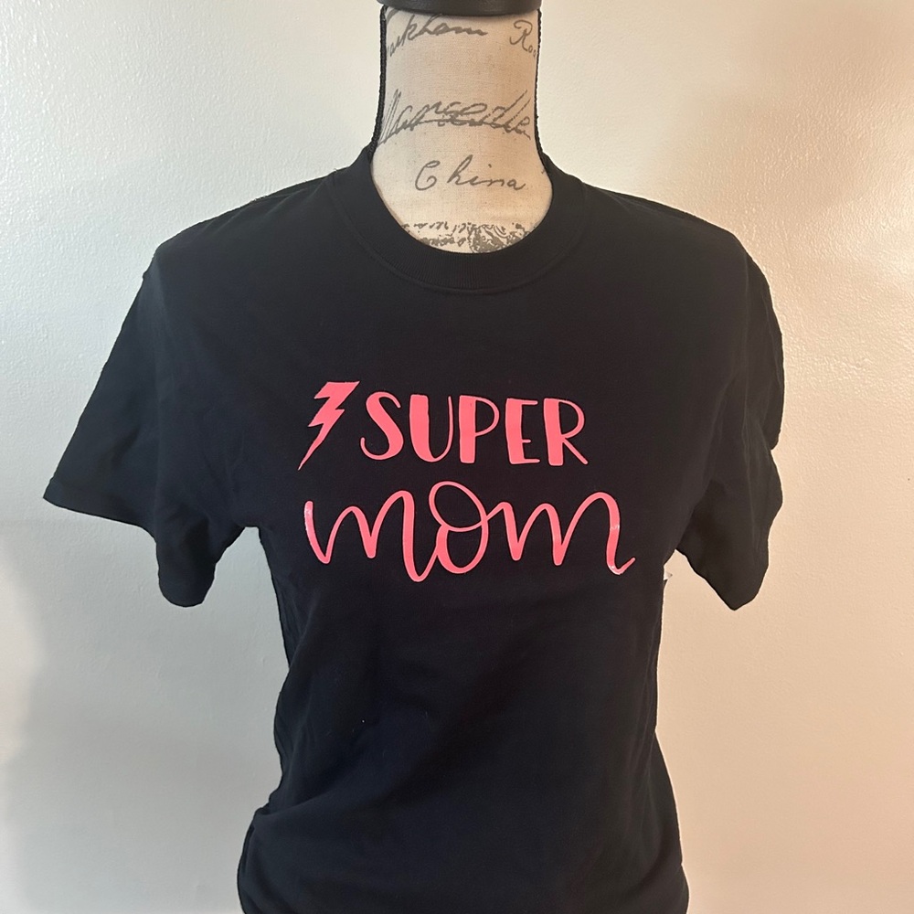 Super Mom Black and Pink T-Shirt